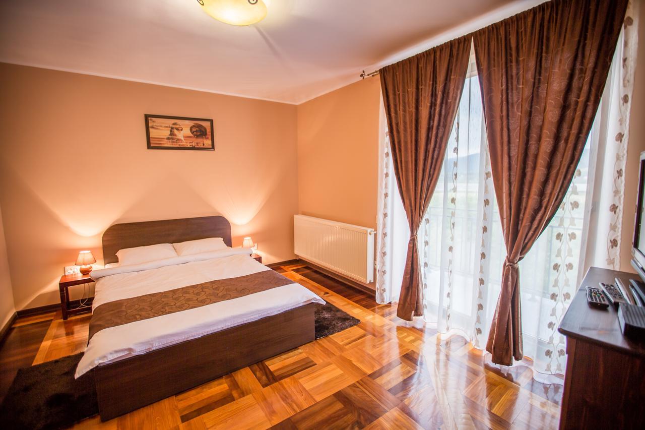 Hotel Heaven Sălişte Esterno foto